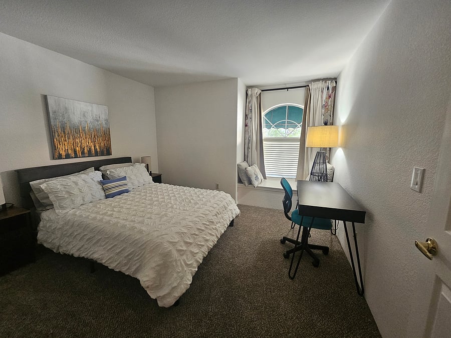 Furnished Finder property 1030120_1 photo 36