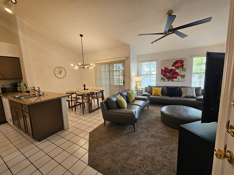 Furnished Finder property 1030120_1 photo 35