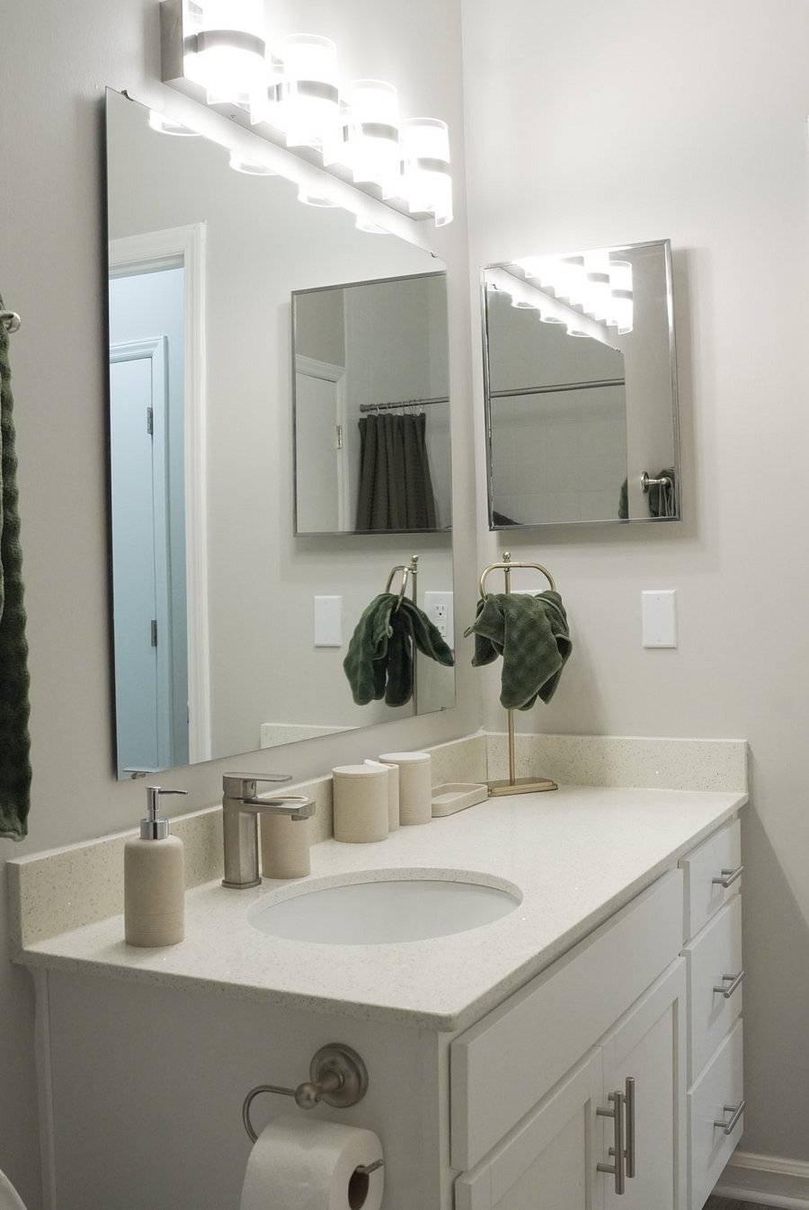 Furnished Finder property 1030124_1 photo 16