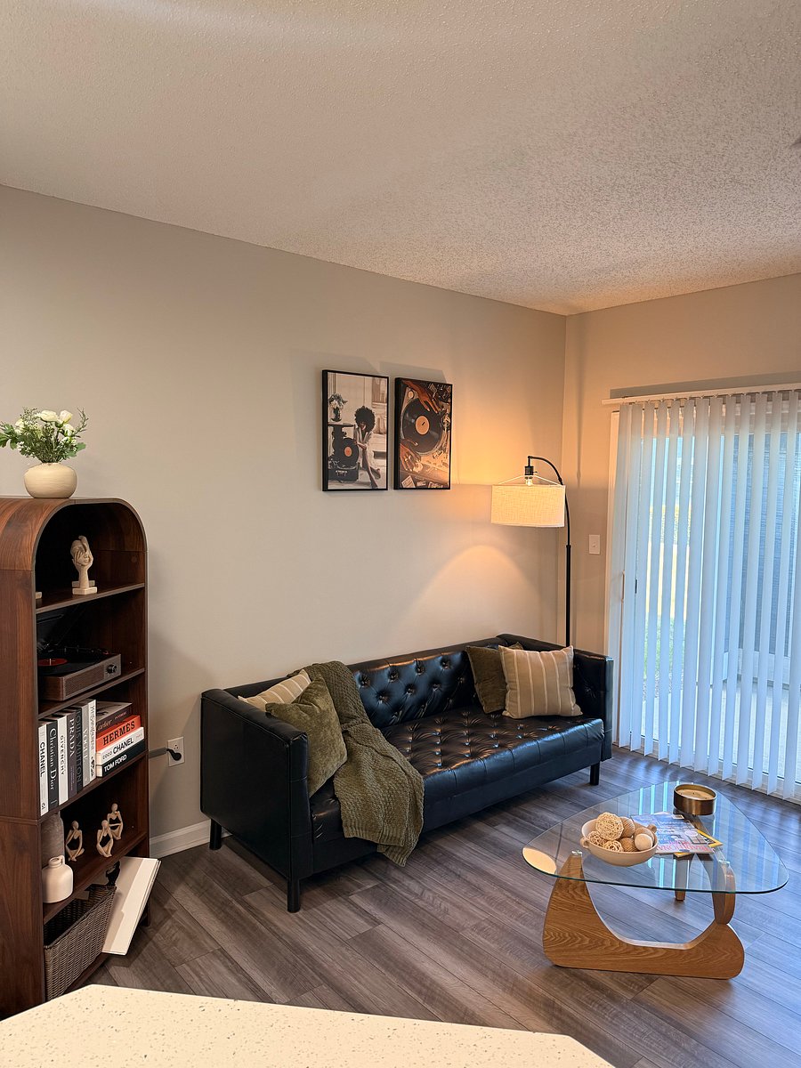 Furnished Finder property 1030124_1 photo 3