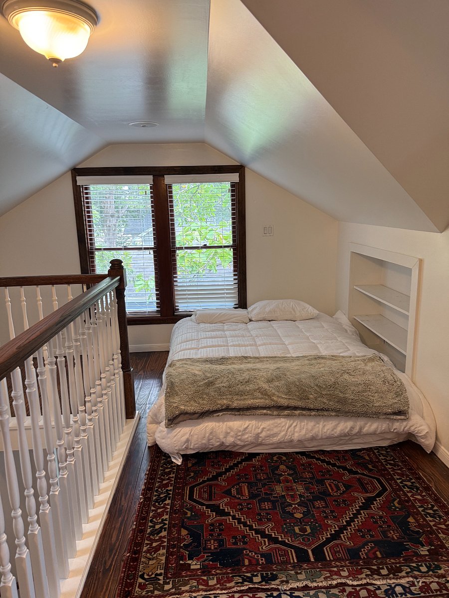 Furnished Finder property 1030130_1 photo 12