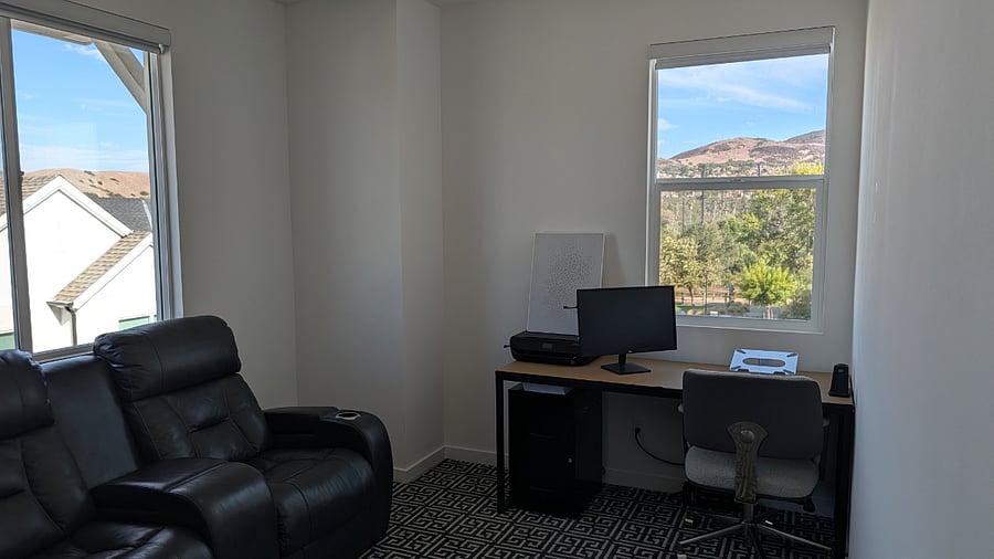 4th bedroom setup as an office