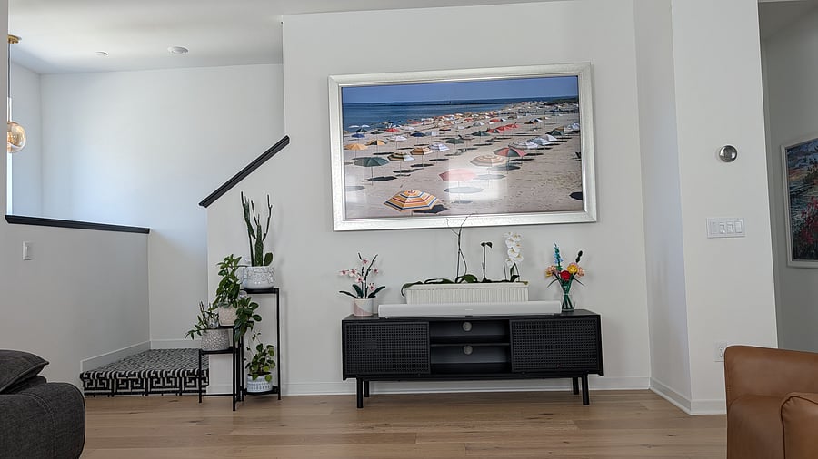 75 inch Frame tv with Sonos arc