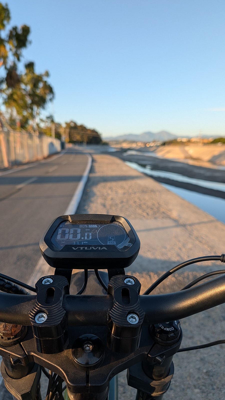 Bike trail with dedicated Beach and downtown acceas