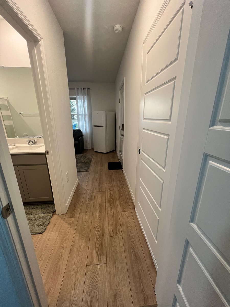 Furnished Finder property 1030160_1 photo 9