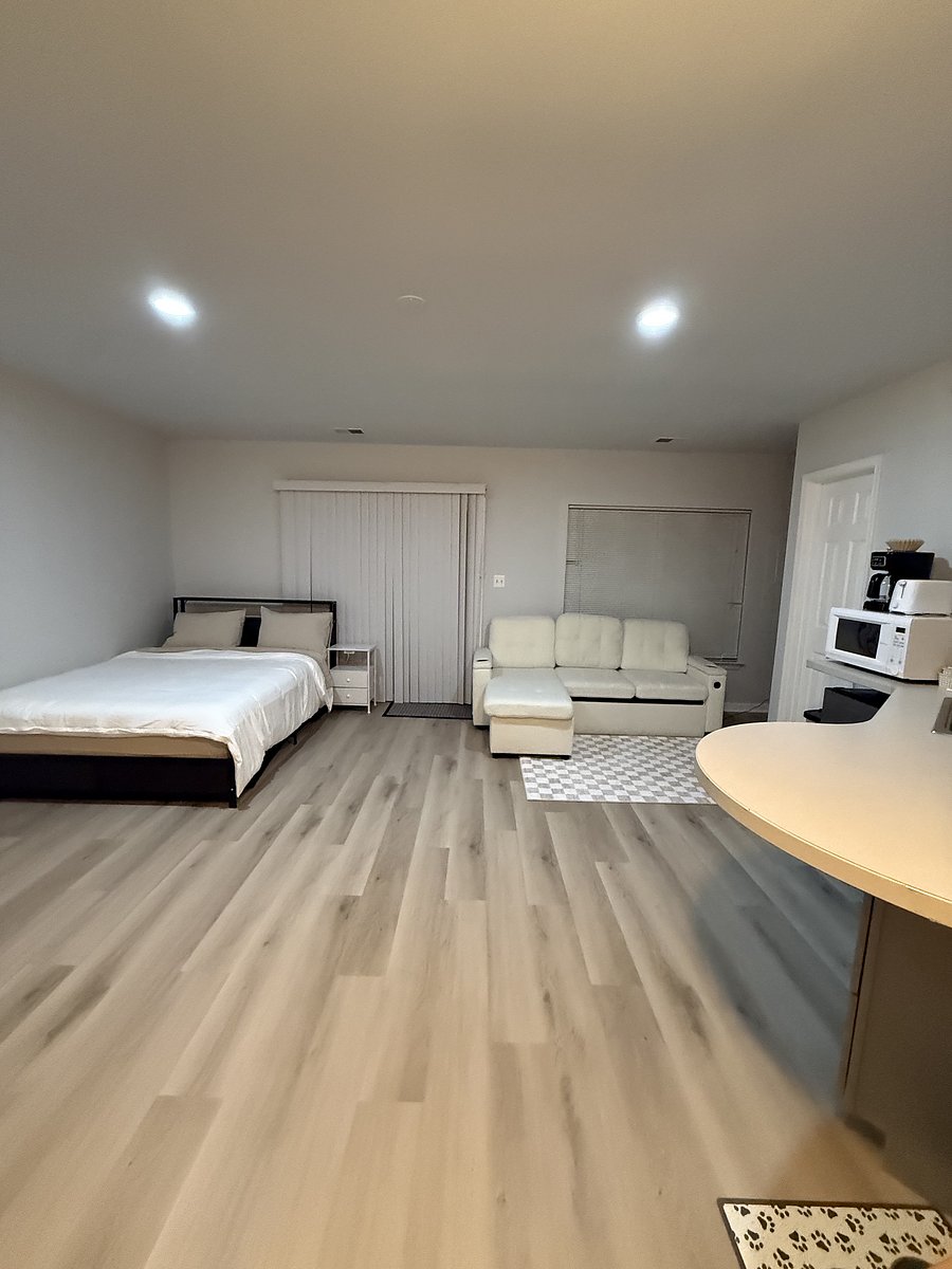 Furnished Finder property 1030165_1 photo 27
