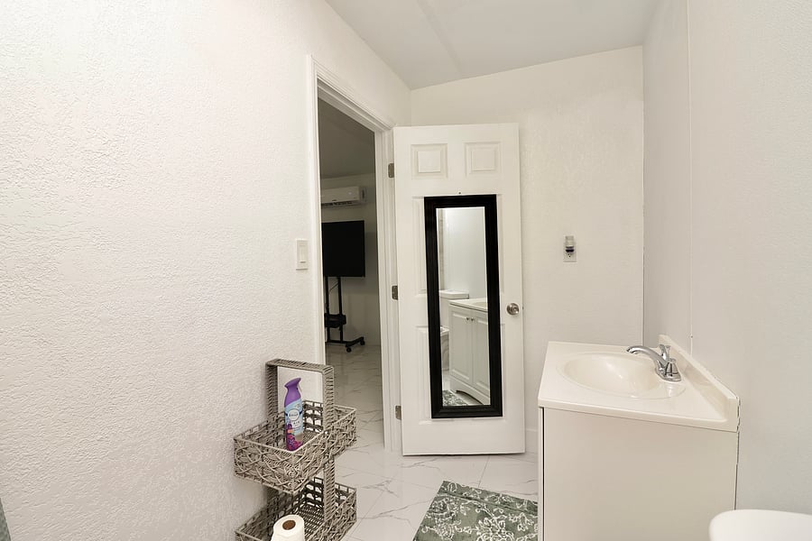 Furnished Finder property 1030173_1 photo 13