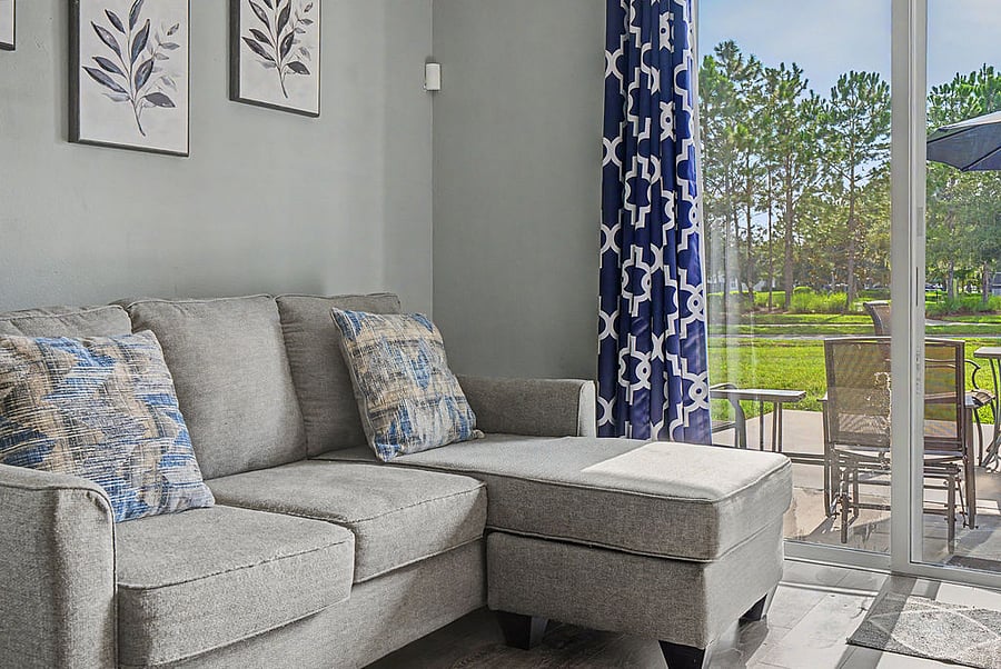 Formal living area