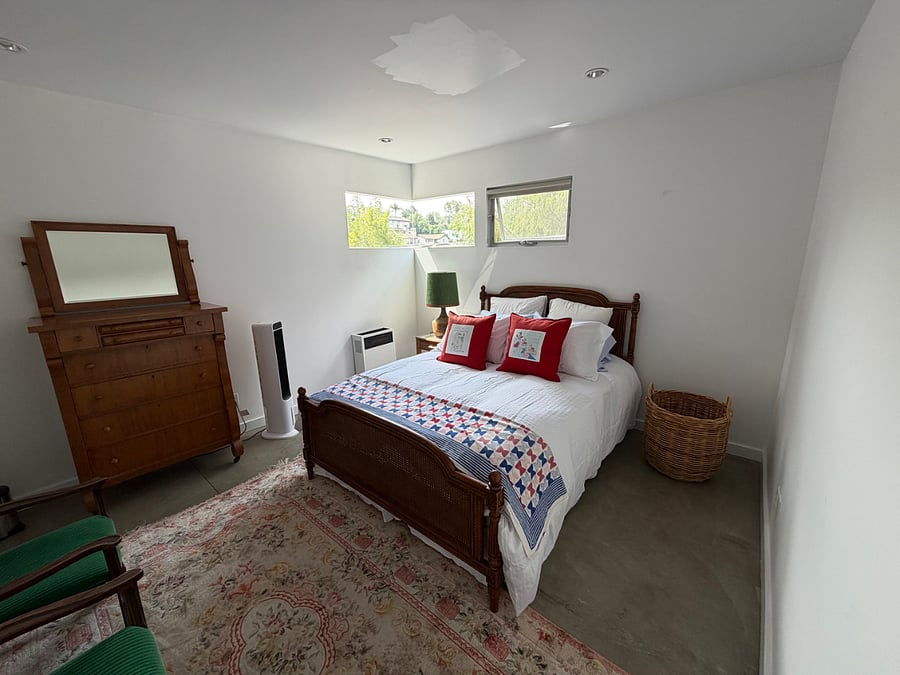 Furnished Finder property 1030186_1 photo 3