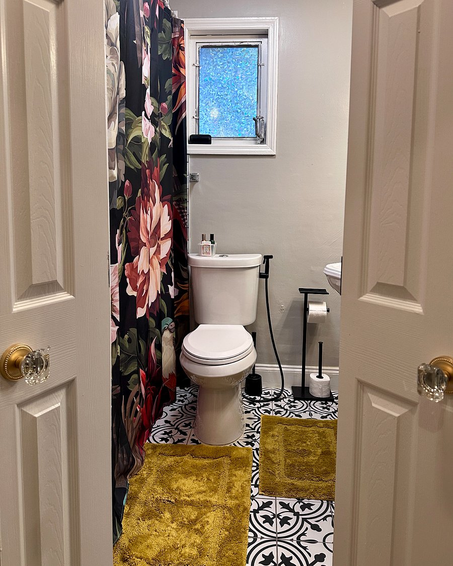 Primary ensuite bathroom