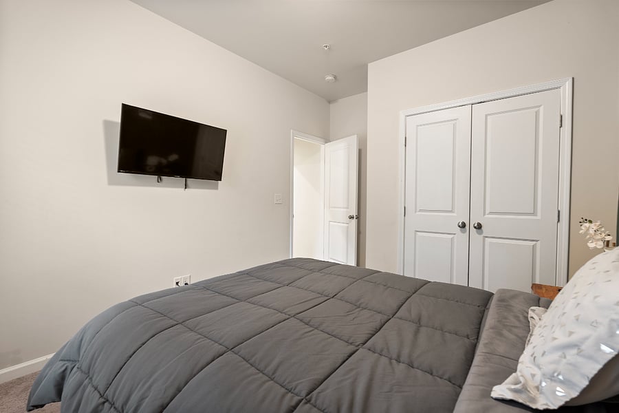 Furnished Finder property 1030191_1 photo 37