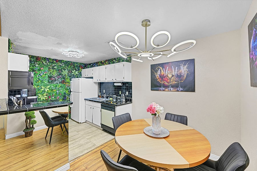 Furnished Finder property 1030194_1 photo 15