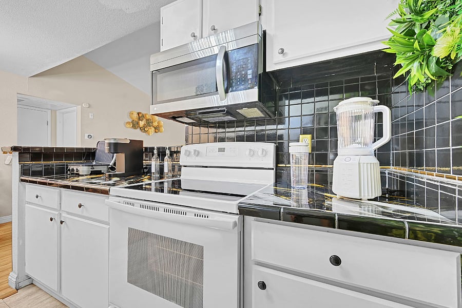 Furnished Finder property 1030194_1 photo 9