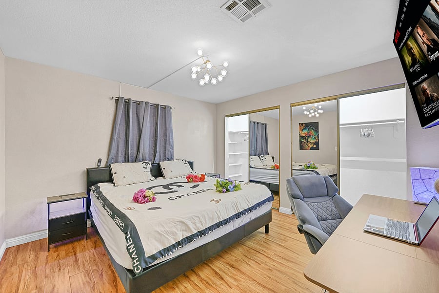 Furnished Finder property 1030194_1 photo 23