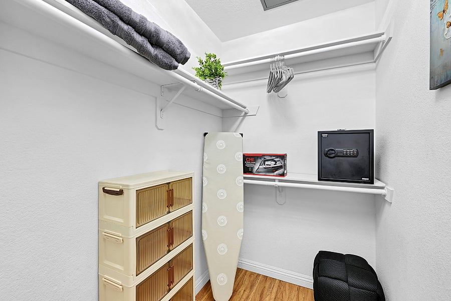 Furnished Finder property 1030194_1 photo 45