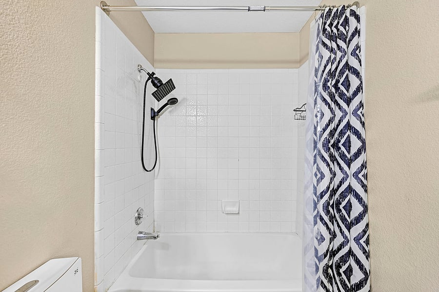 Furnished Finder property 1030194_1 photo 36