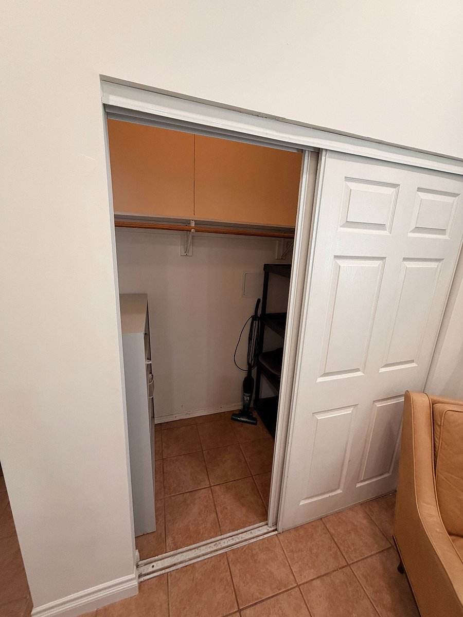 Furnished Finder property 1030226_1 photo 4