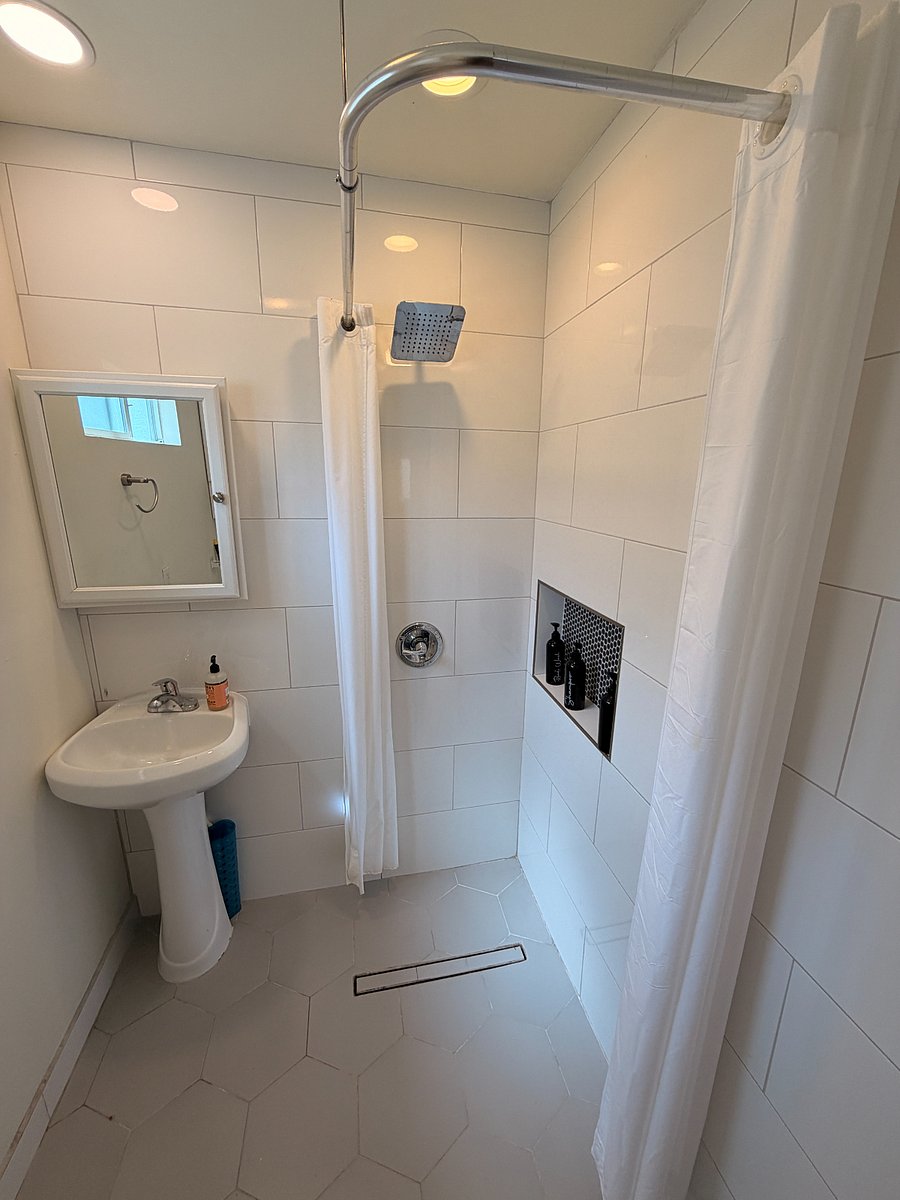 Furnished Finder property 1030226_1 photo 6