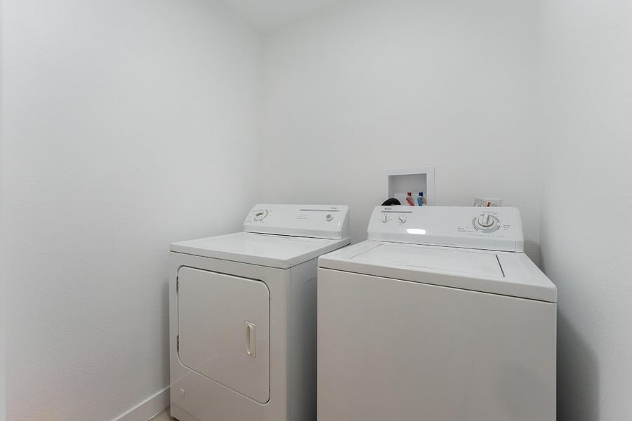 Furnished Finder property 1030230_1 photo 26