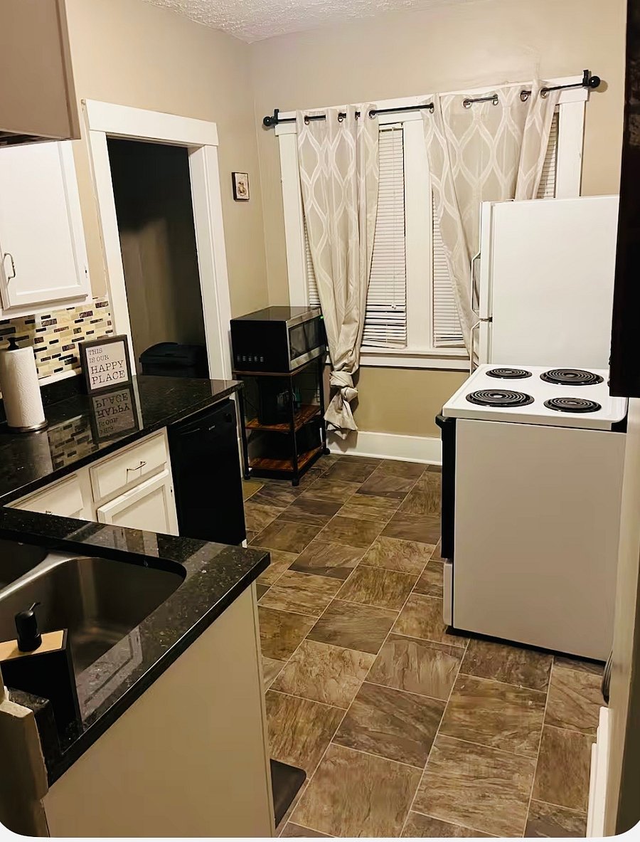 Furnished Finder property 1030244_1 photo 3