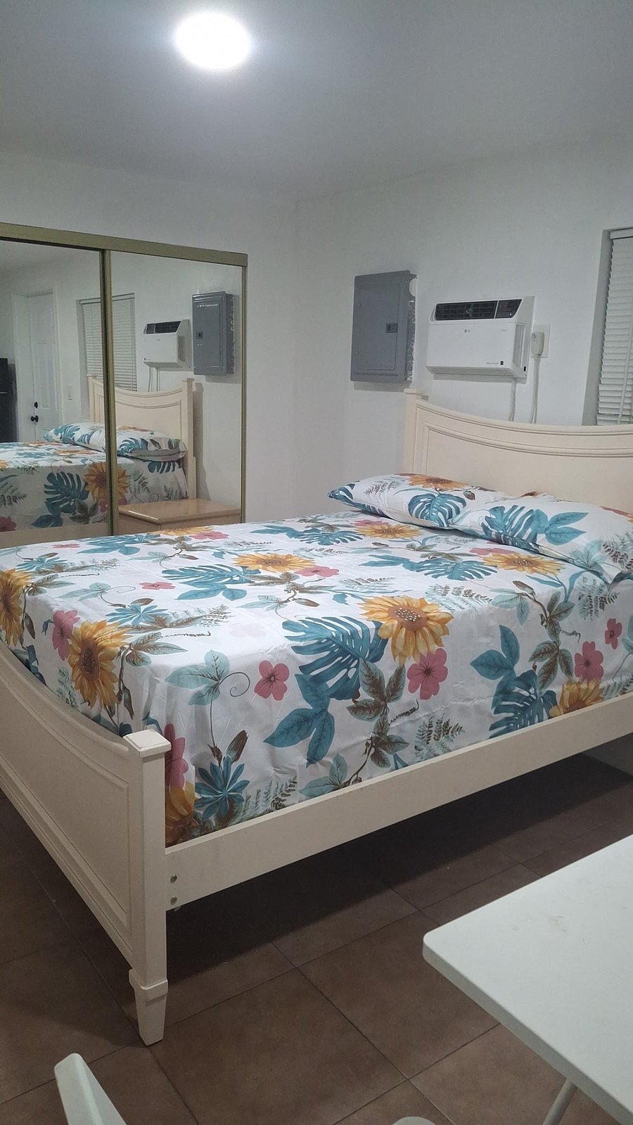 Furnished Finder property 1030251_1 photo 3