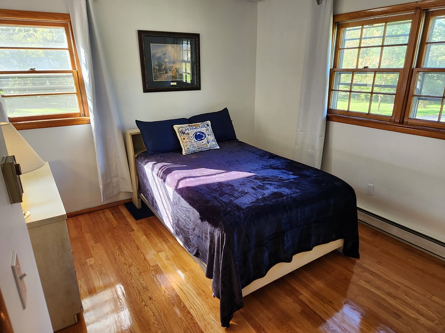 Lockable bedroom 2