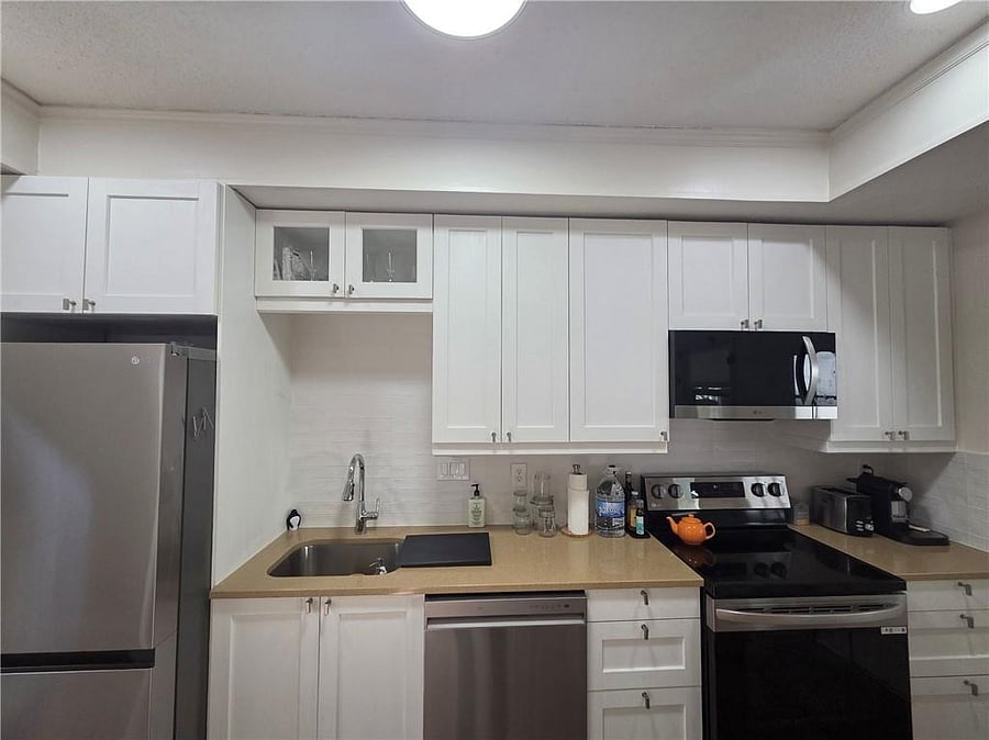 Furnished Finder property 1030277_1 photo 8