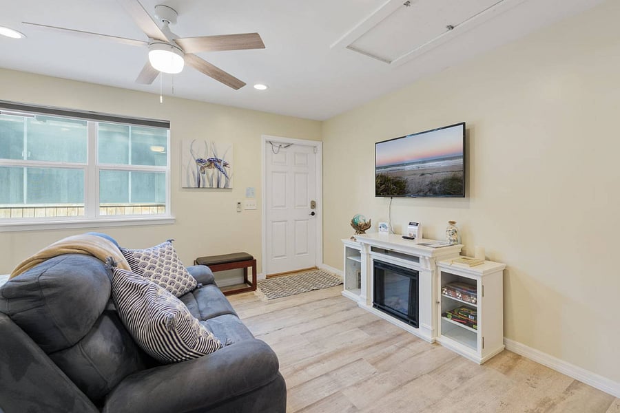 Cozy living room space 
