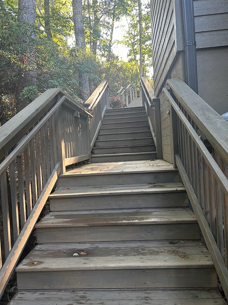 Exterior stair access to apartment