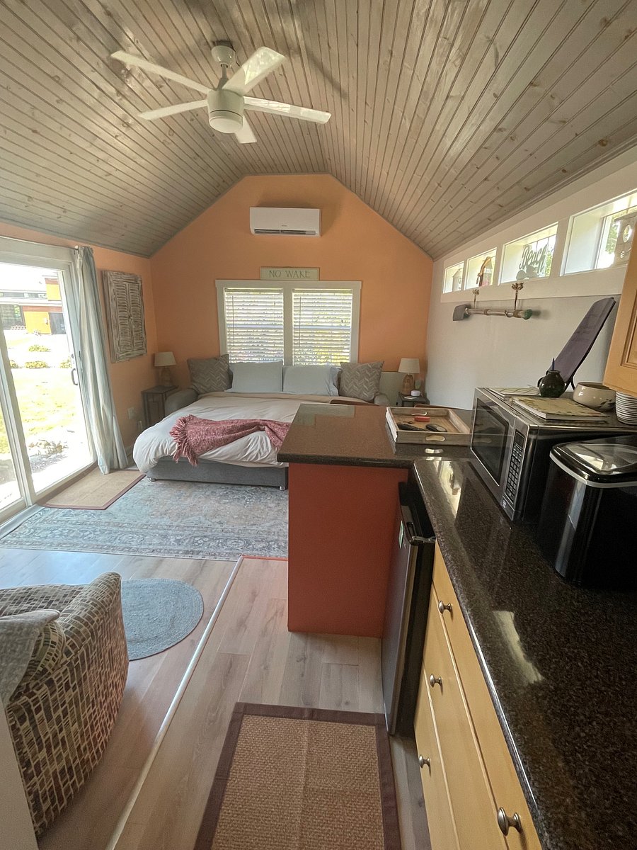 Furnished Finder property 1030303_1 photo 11