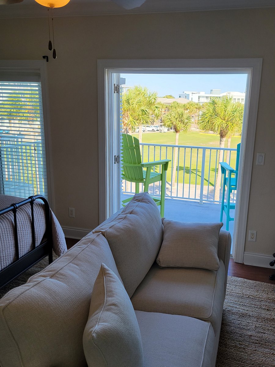 Primary Bedroom and Balcony