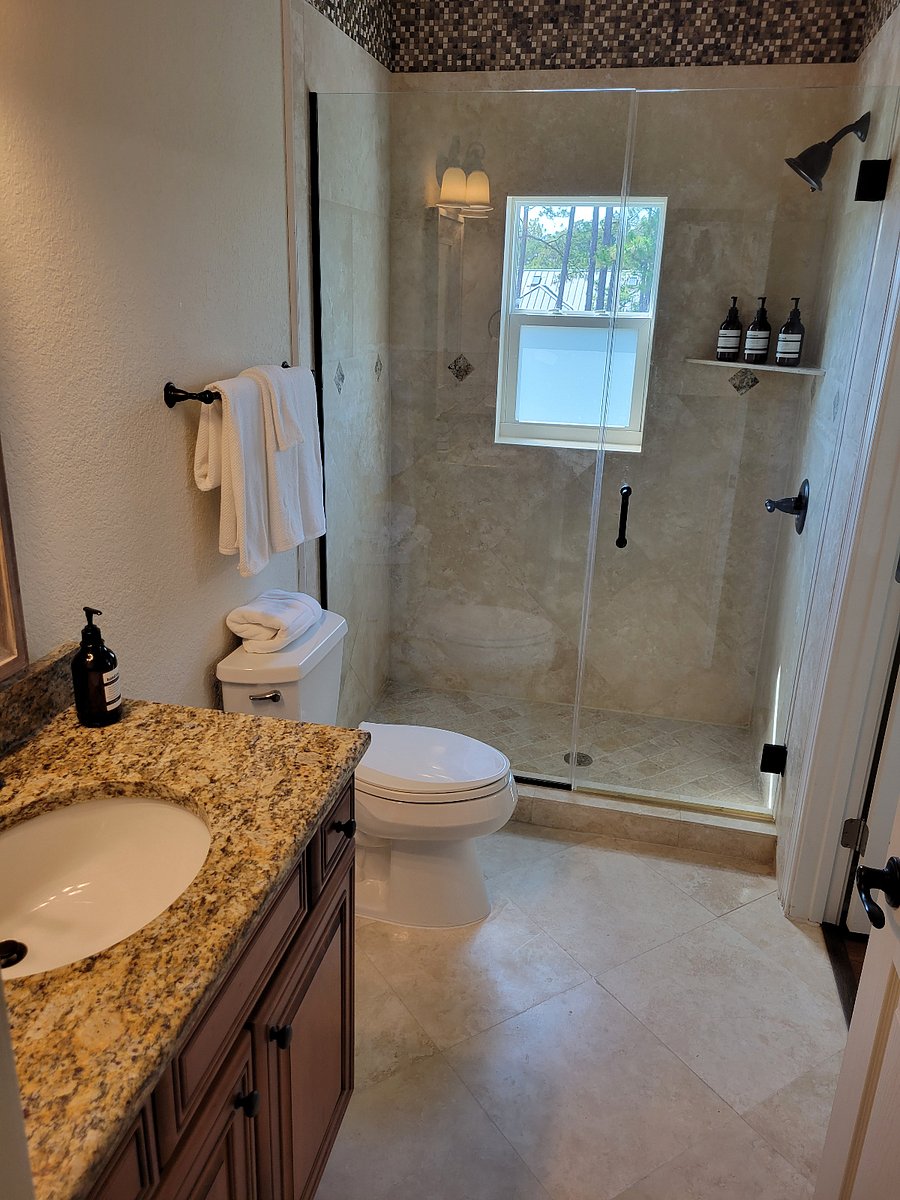 3rd Floor bathroom