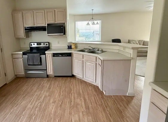 Furnished Finder property 1030320_1 photo 3
