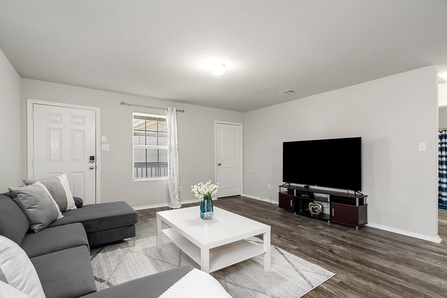 Furnished Finder property 1030383_1 photo 2