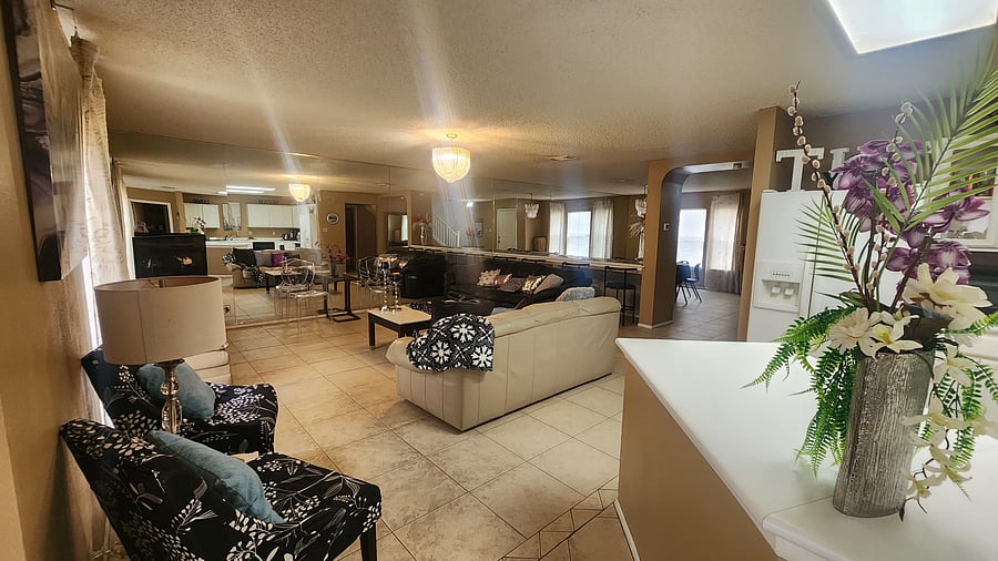 Furnished Finder property 1030391_1 photo 2
