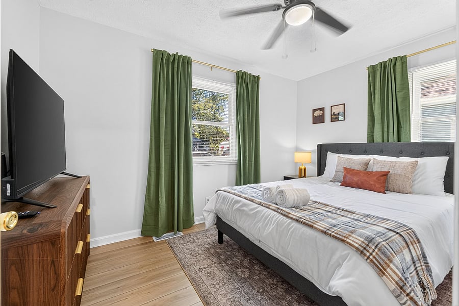 Furnished Finder property 1030404_1 photo 22