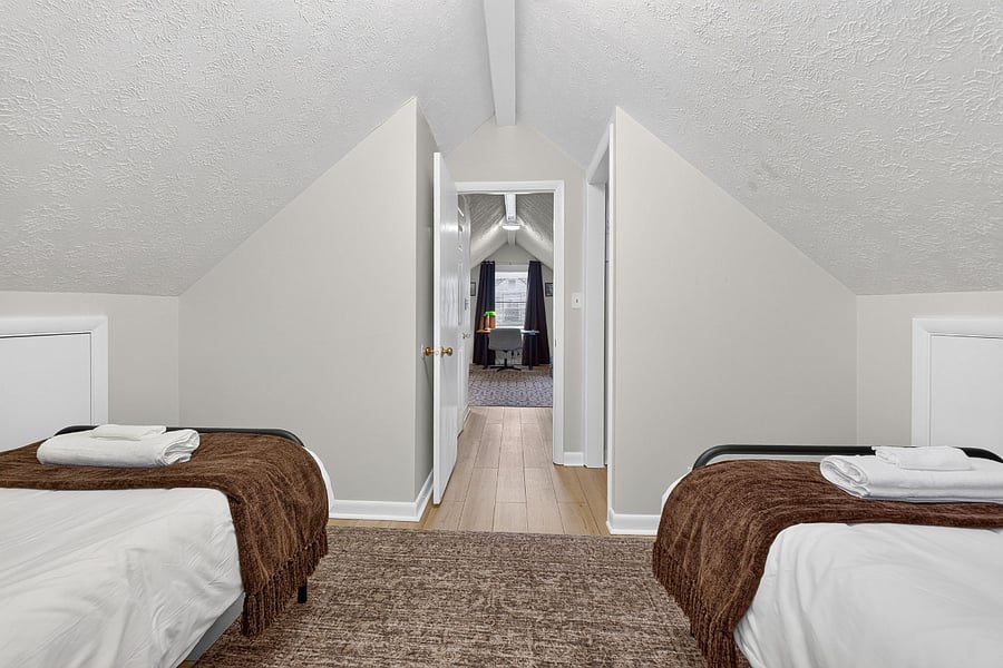 Furnished Finder property 1030404_1 photo 23
