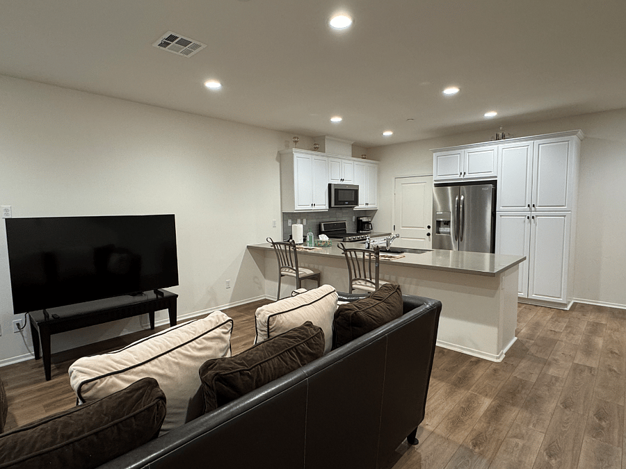 Furnished Finder property 1030425_1 photo 1
