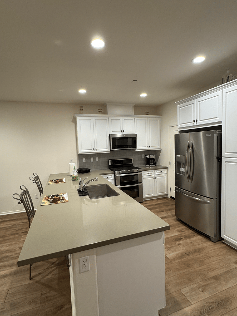 Furnished Finder property 1030425_1 photo 4