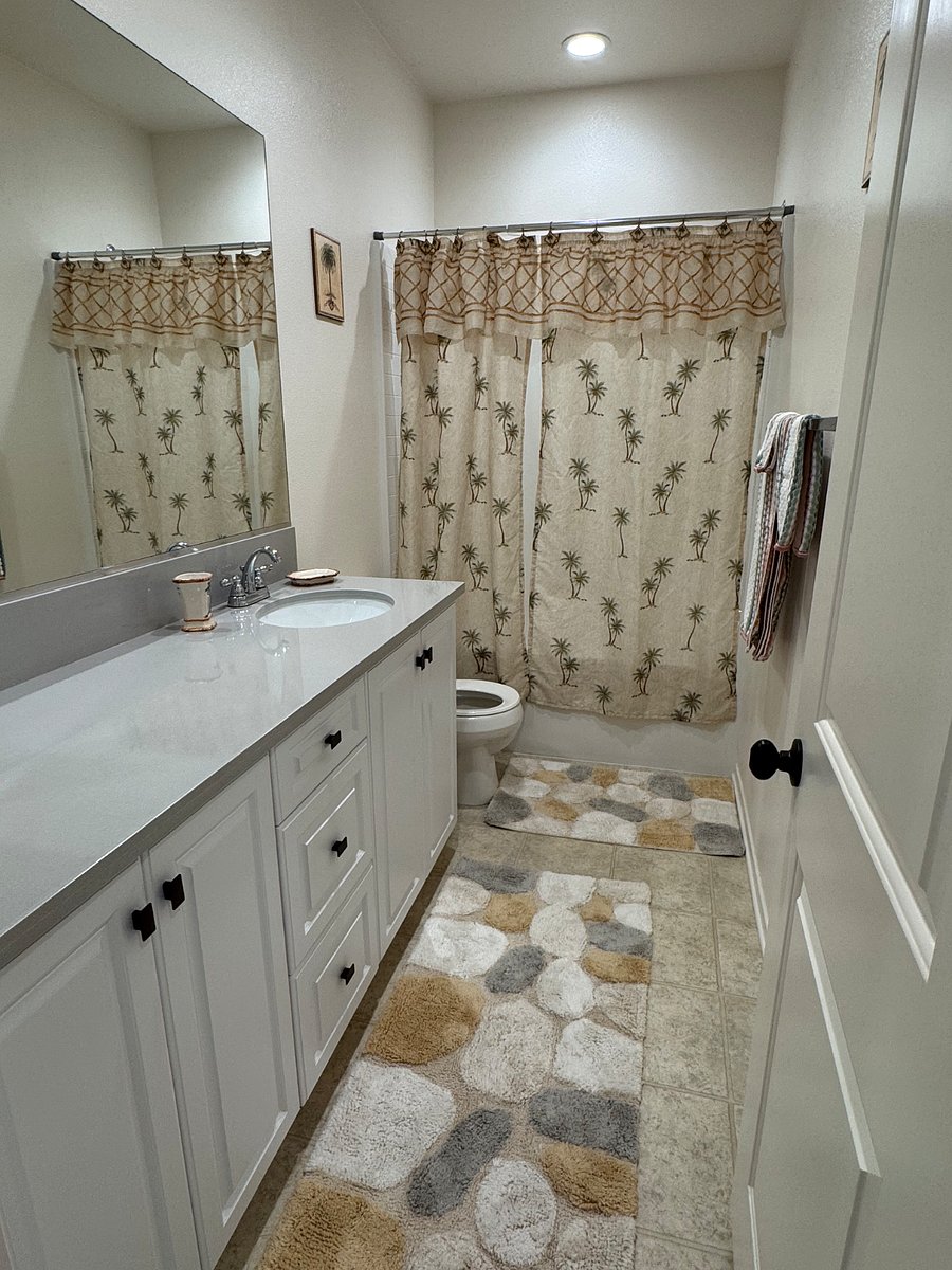Furnished Finder property 1030425_1 photo 12