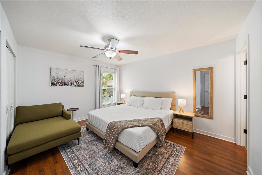 Furnished Finder property 1030426_1 photo 32