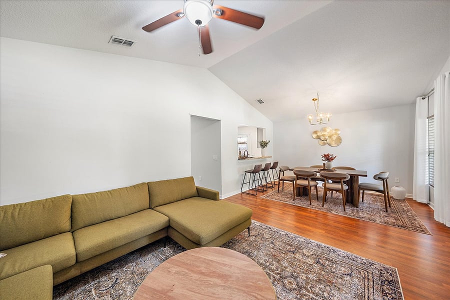 Furnished Finder property 1030426_1 photo 25