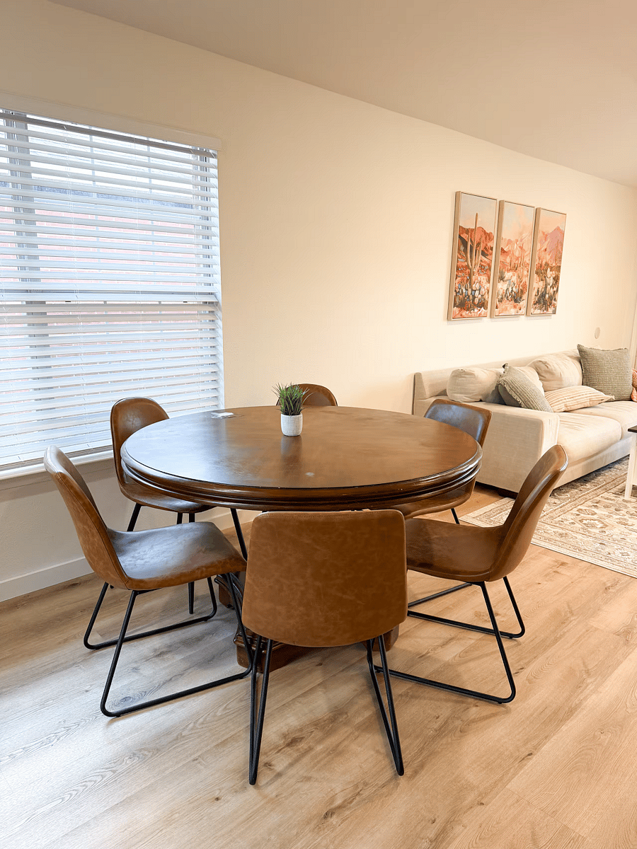 Dinning Table