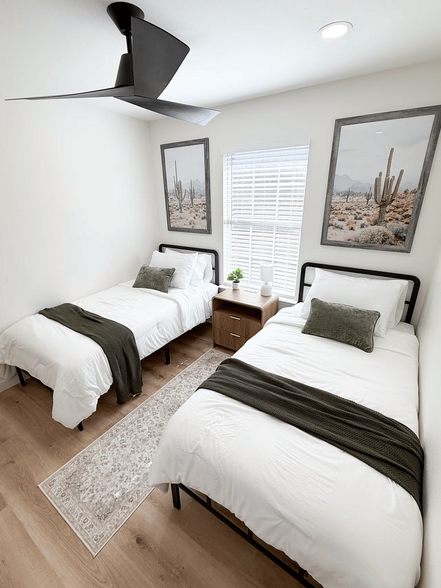 3rd Bedroom - Two Twin Beds
