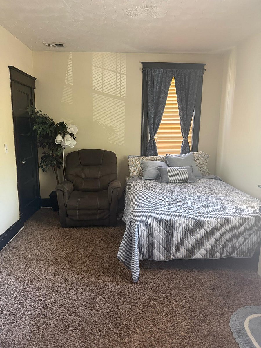 Furnished Finder property 1030434_1 photo 1
