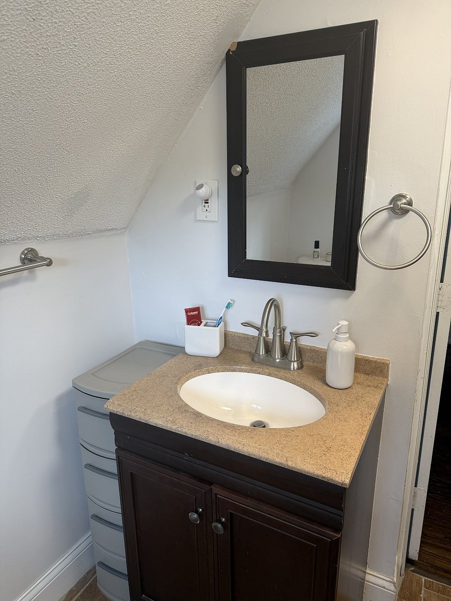 Furnished Finder property 1030450_1 photo 8