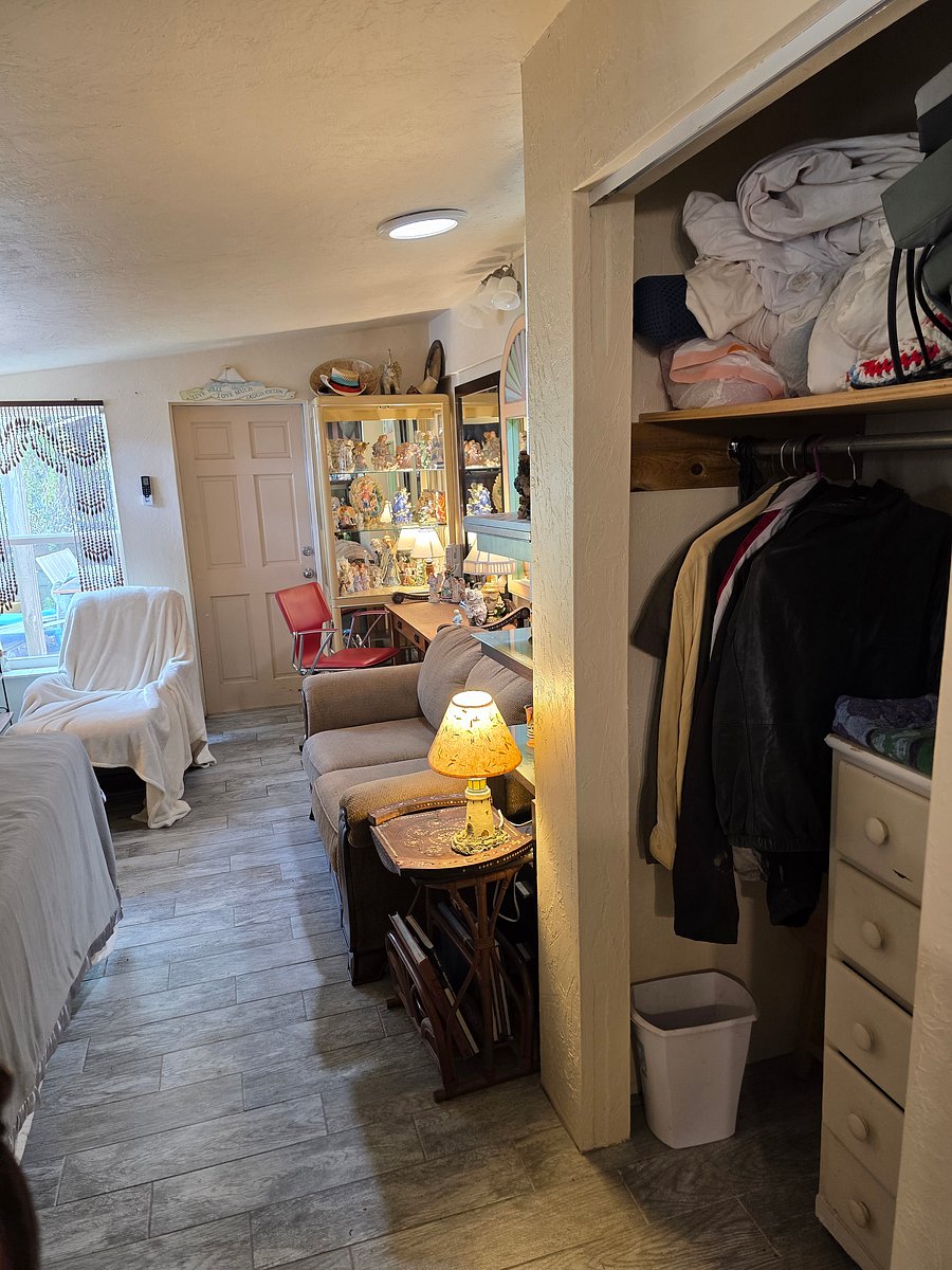Furnished Finder property 1030451_1 photo 12