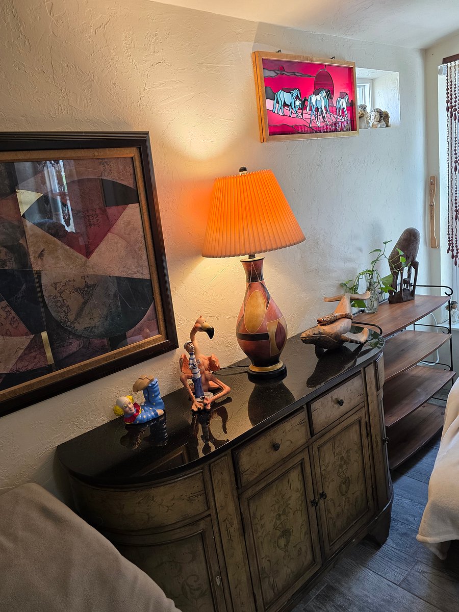 Furnished Finder property 1030451_1 photo 3