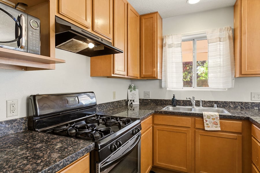 Furnished Finder property 1030519_1 photo 25