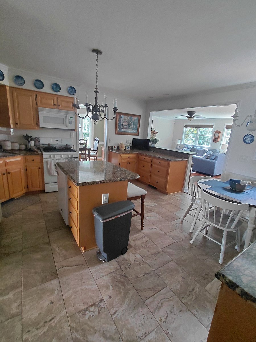 Furnished Finder property 1030530_1 photo 10